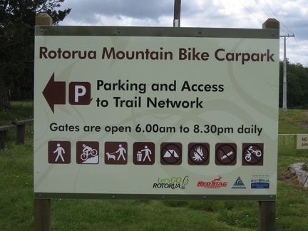 8 Mountain Bike Sign